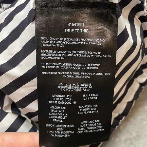 Volcom Puffs N Stuff Reversible Zip Up Striped Puffer Jacket Coat Black - Picture 6 of 14